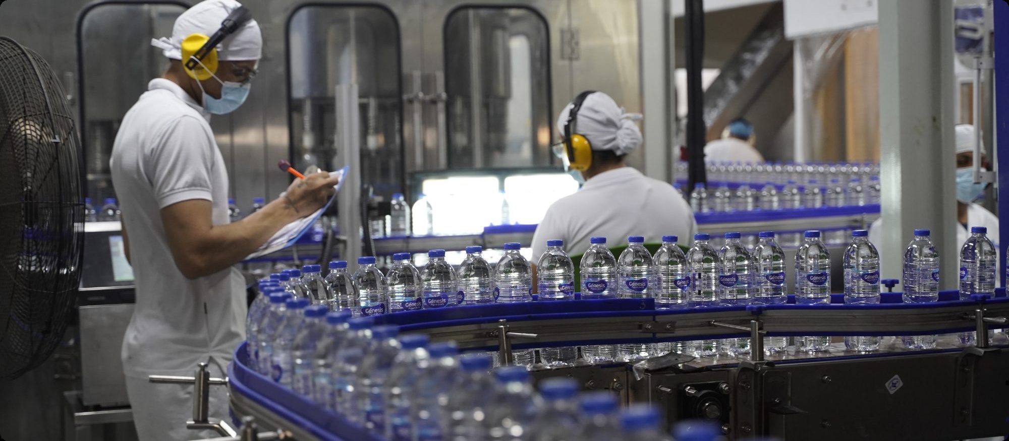 Línea de envasado Génesis en la planta One Caribe